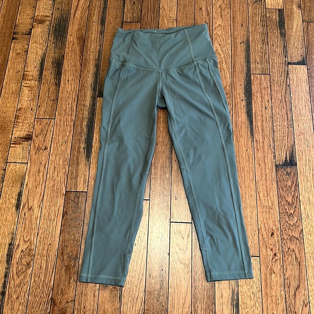 Victoria’s Secret leggings
